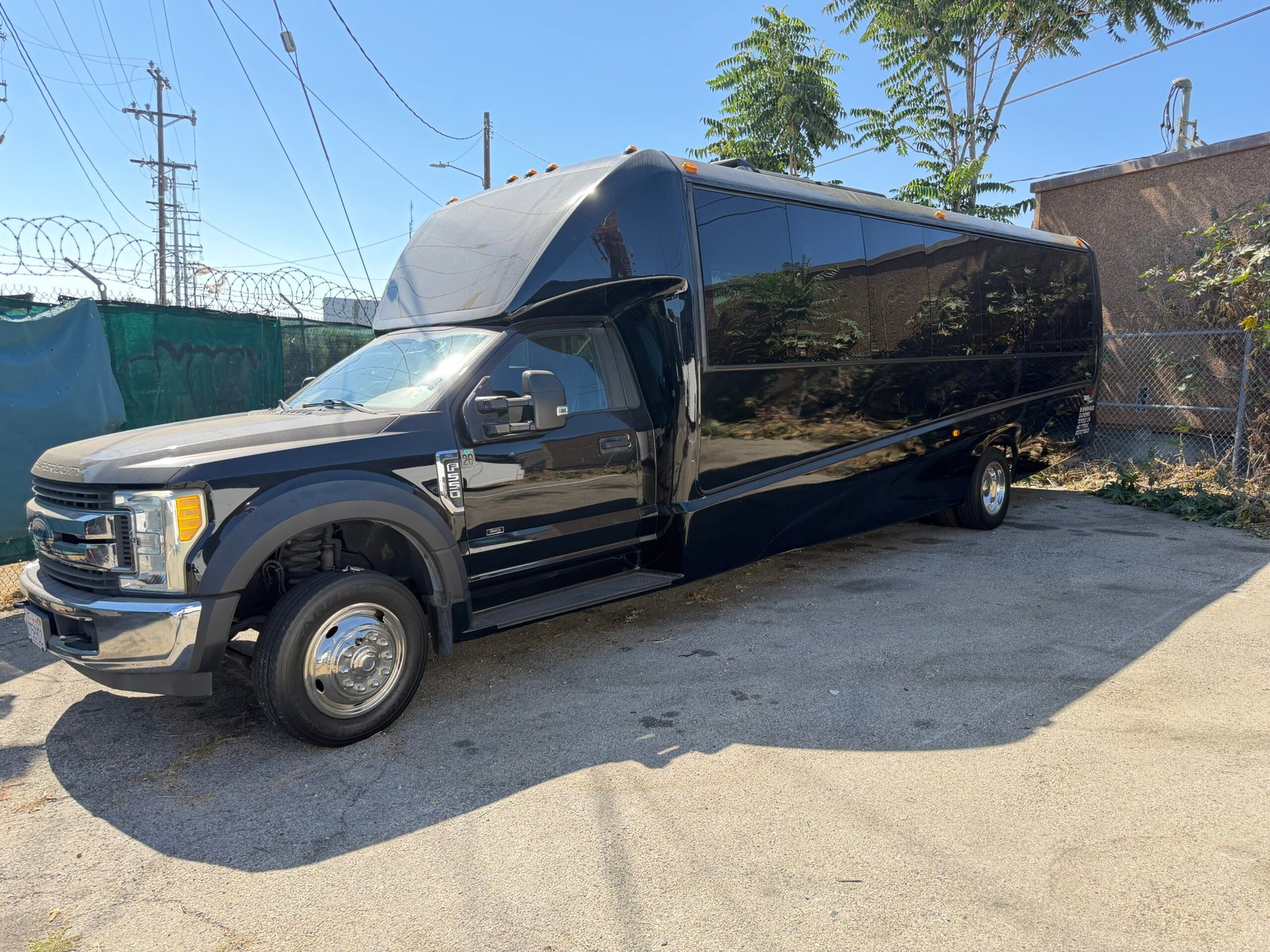 Ford F550 Mini-Coach