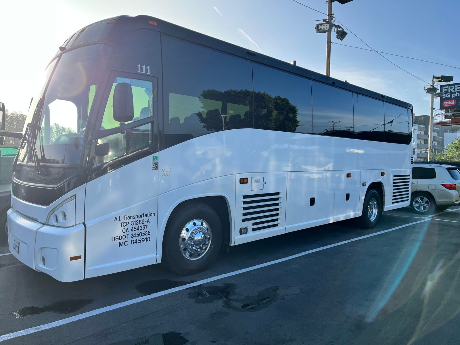MCI J3500